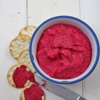 beetroot hummus dip www-healthypears-com_beetroot-hummus-dip