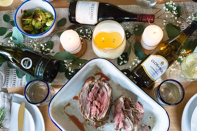 overhead boneless lamb roast with wine and sides