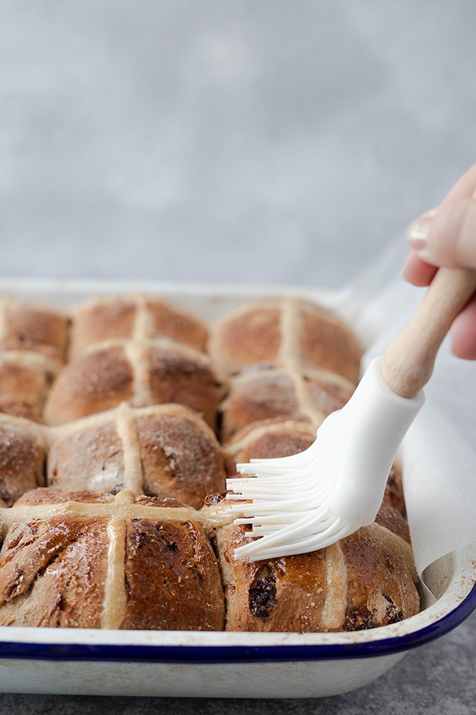 glazing hot cross buns