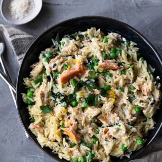 smoked salmon pasta in blue bowl