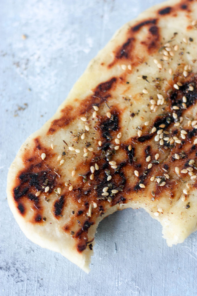 Za'atar Naan bread www.thehomecookskitchen.com